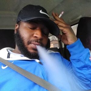 Meet your Posher, Deandre